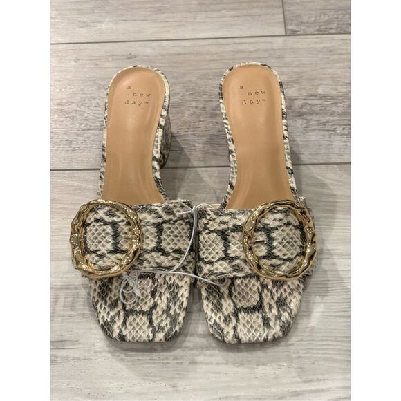 A New Day snake skin mule heels size 6.5 - Picture 2 of 10